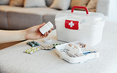 金医保长期医疗险值得买吗？金医保和蓝医保哪个好？